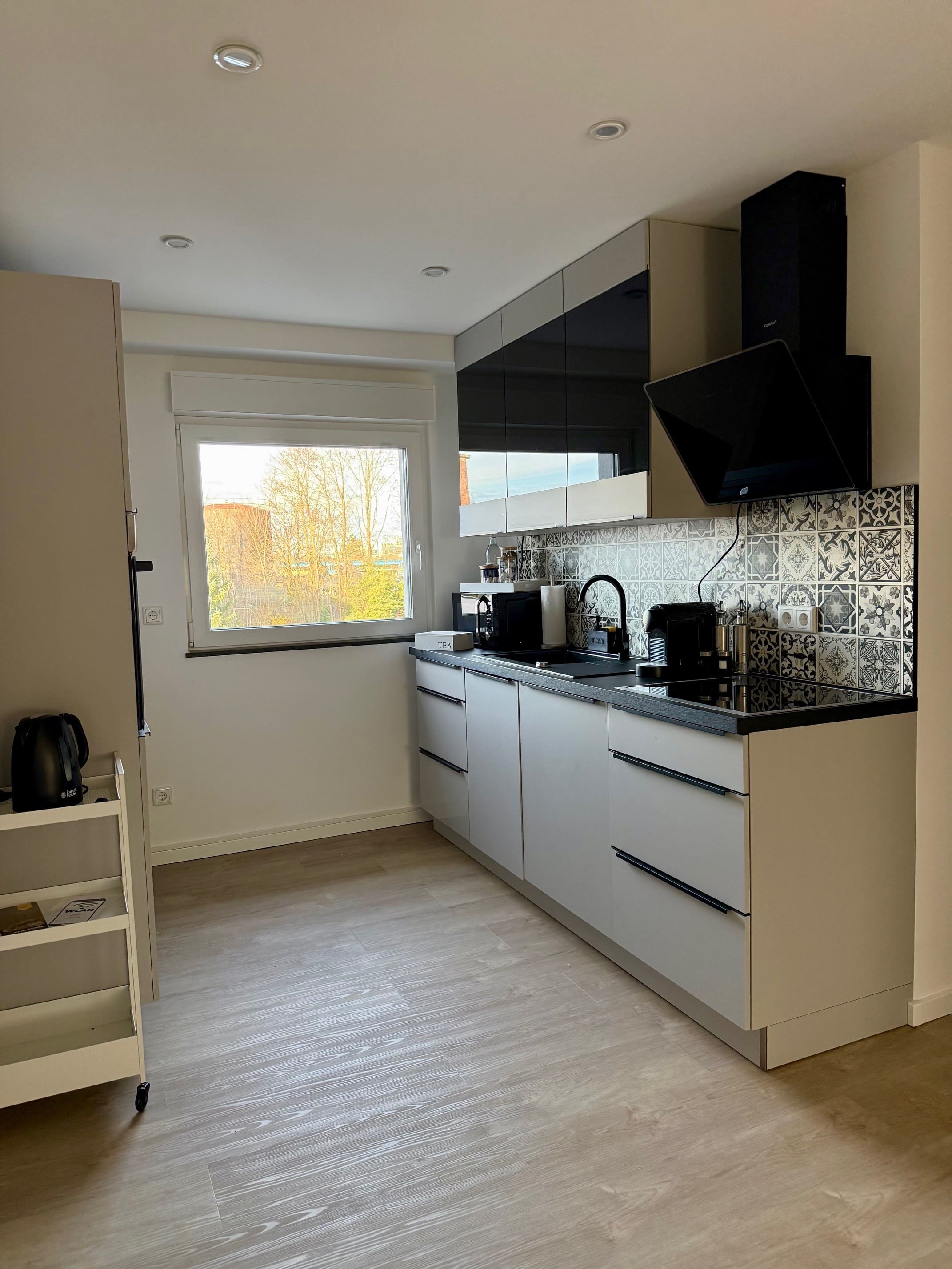 Apartment 003