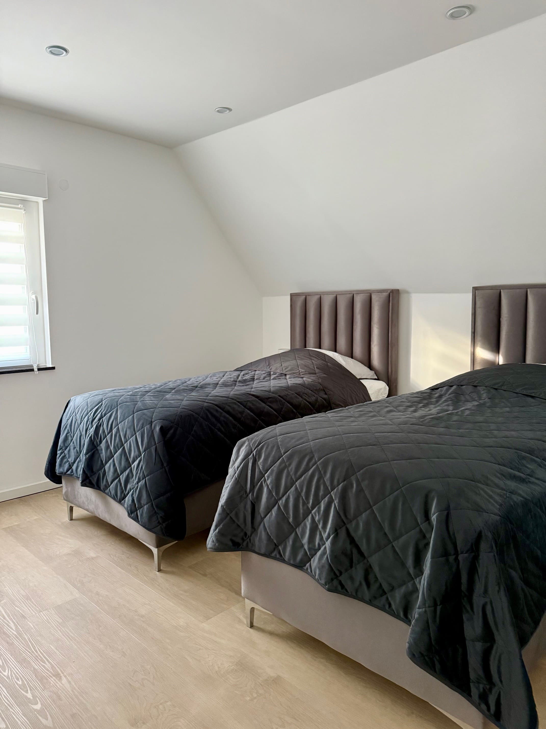 Apartment 003