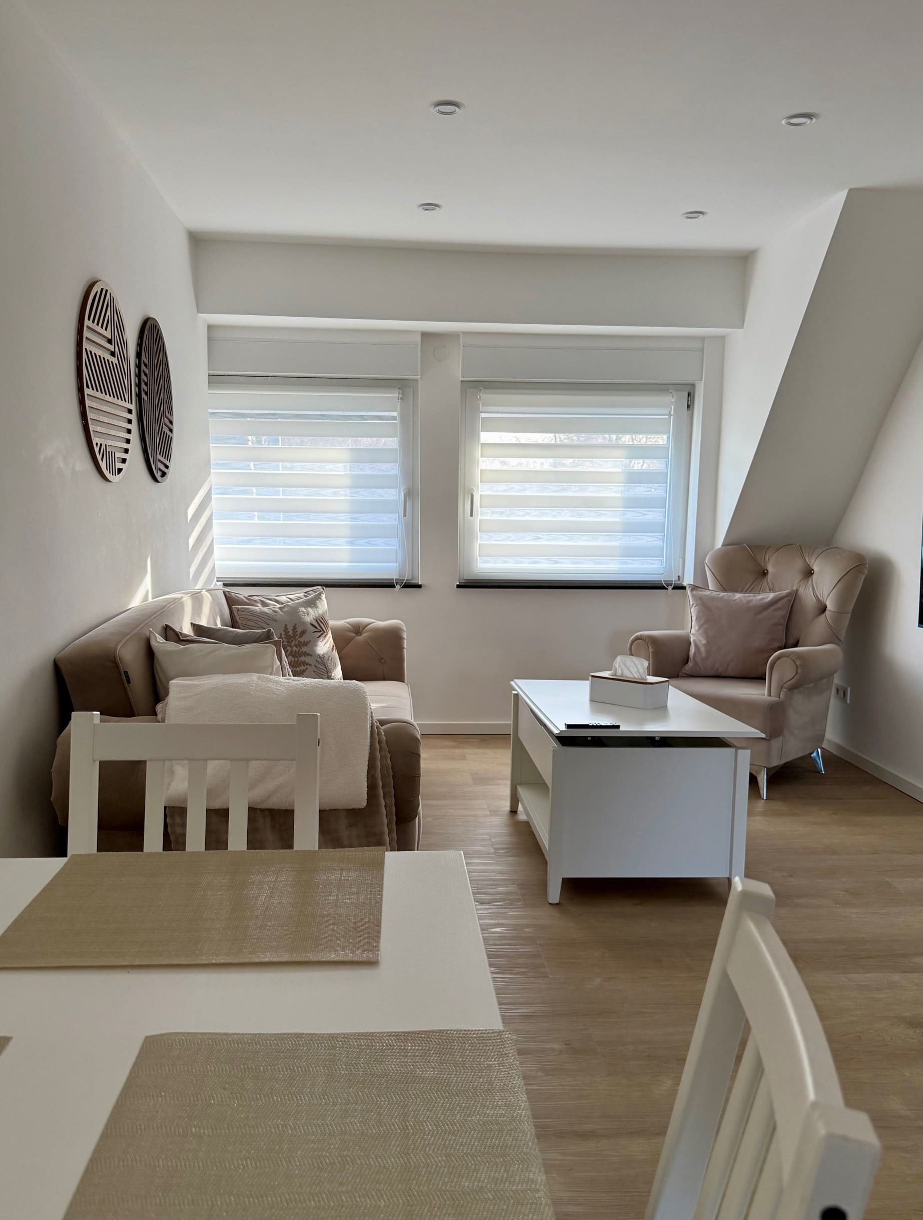 Apartment 003