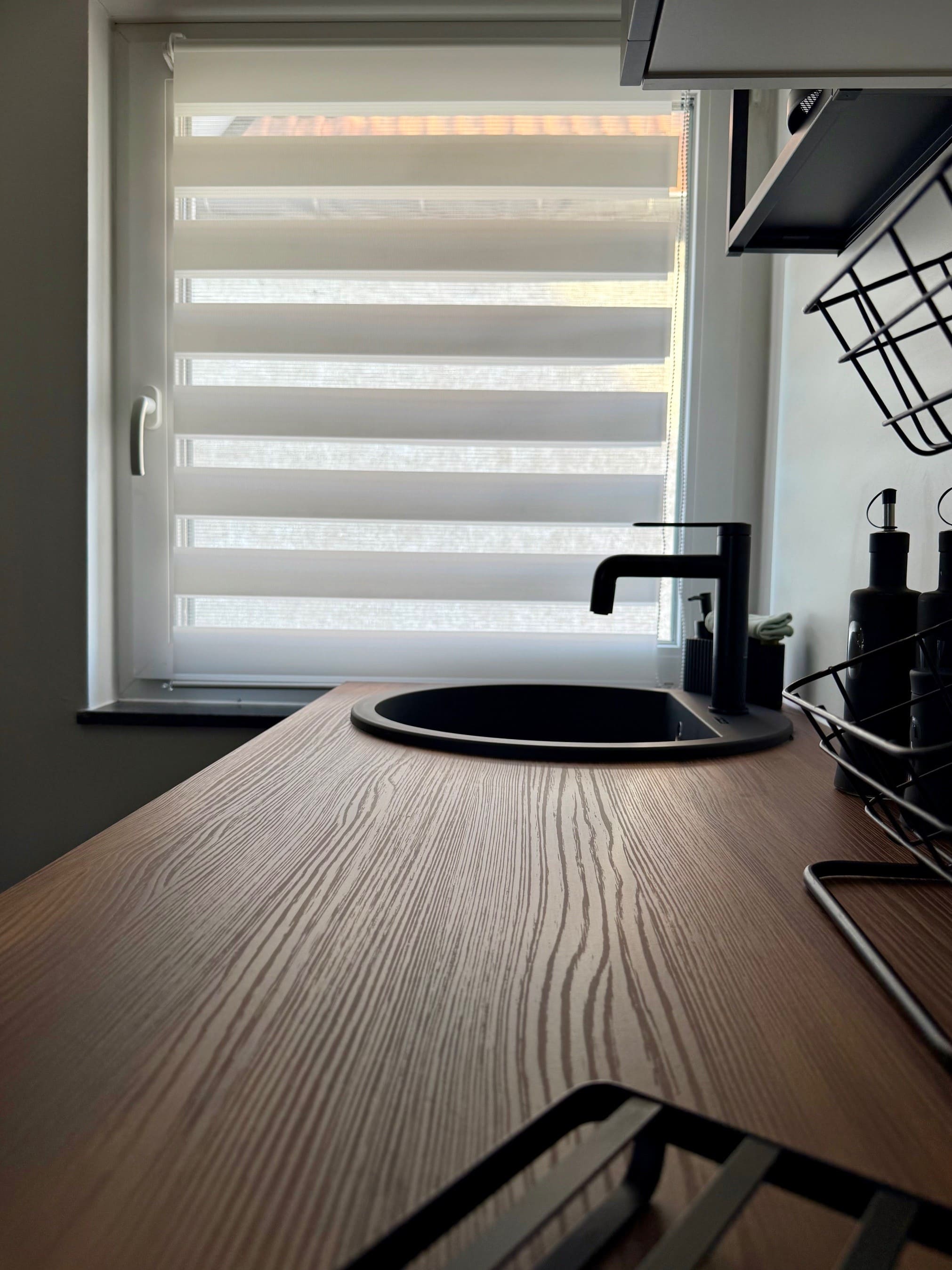 Apartment 004